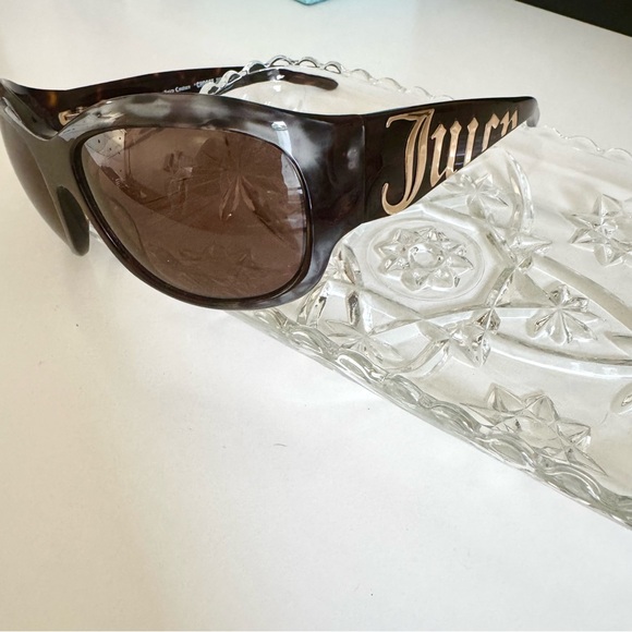 Vintage 2000s Juicy Couture Sunglasses and Case main image 12
